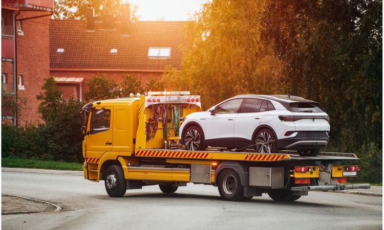 Car recovery service in Dubai
